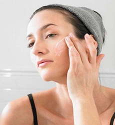 6 điều phải nằm lòng khi dùng kem dưỡng ẩm cho da mặt