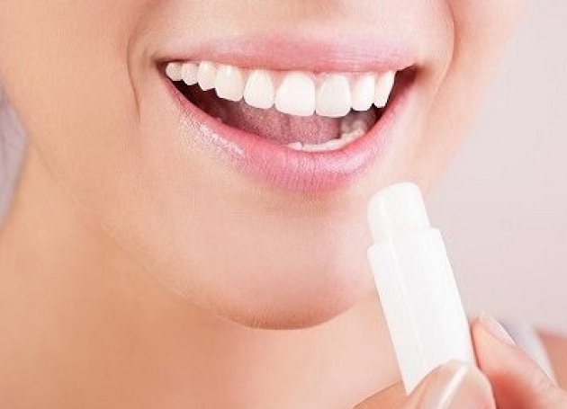 Trang điểm Son dưỡng môi Bioderma Stick Hydratant - Photo 3 Trang điểm Son dưỡng môi Bioderma Stick Hydratant - Photo 3