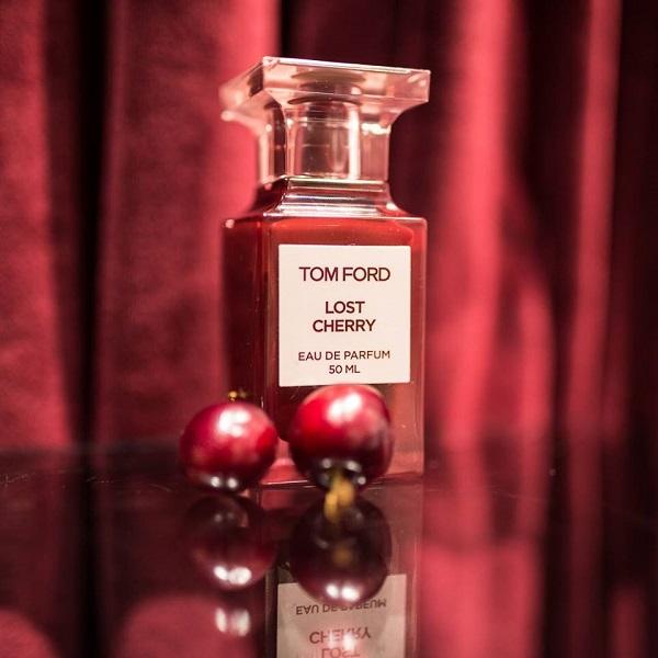 Nước hoa lớn Tom Ford Lost Cherry - Photo 4 Nước Hoa Tom Ford Lost Cherry - Photo 4