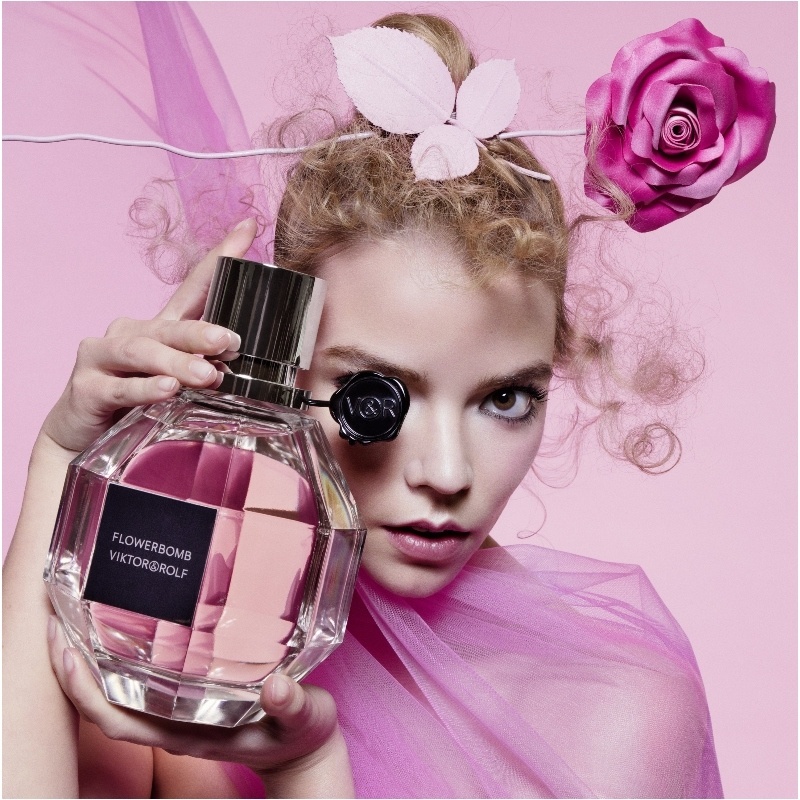 Nước hoa lớn Viktor & Rolf Flowerbomb - Photo 5 Nước Hoa Viktor & Rolf Flowerbomb - Photo 5