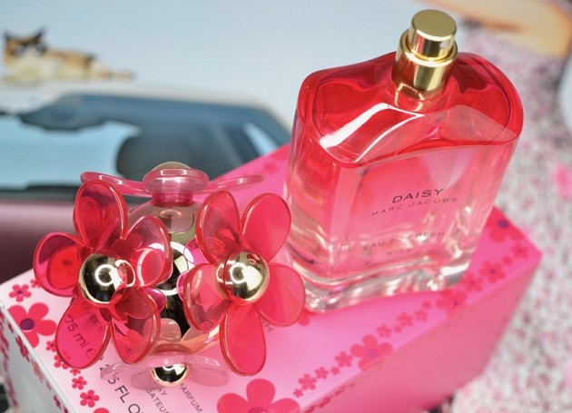 Nước hoa Daisy Eau So Fresh Kiss - Photo 3 Nước hoa Marc Jacobs Daisy Eau So Fresh Kiss EDT 75ml - Photo 3
