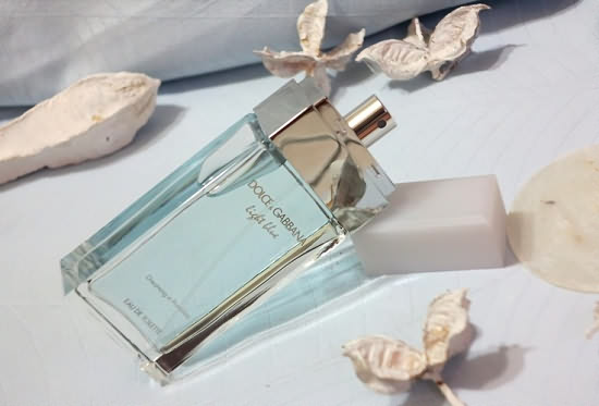 Nước hoa Light Blue Dreaming In Portofino - Photo 3 Nước hoa D&G Light Blue Dreaming In Portofino - Photo 3