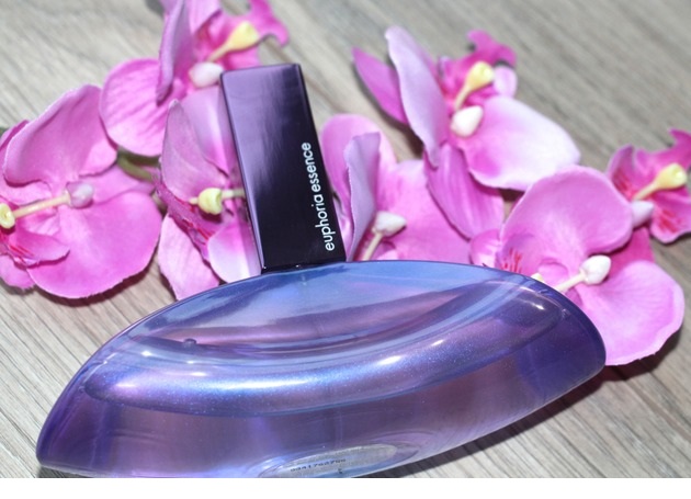 Nước hoa Euphoria Essence for Women - Photo 4 Nước hoa Euphoria Essence for Women - Photo 4