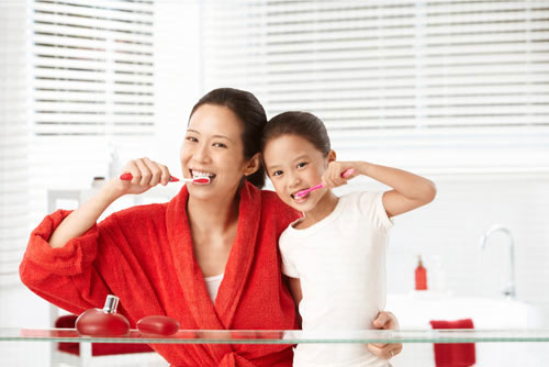 Mỹ phẩm Kem đánh răng Colgate Tartar Protection Whitening - Photo 5 Mỹ phẩm Kem đánh răng Colgate Tartar Protection Whitening - Photo 5