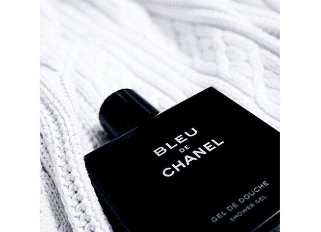 Mỹ phẩm Sữa Tắm Chanel Bleu De Chanel - Photo 4 Sữa Tắm Chanel Bleu De Chanel - Photo 4