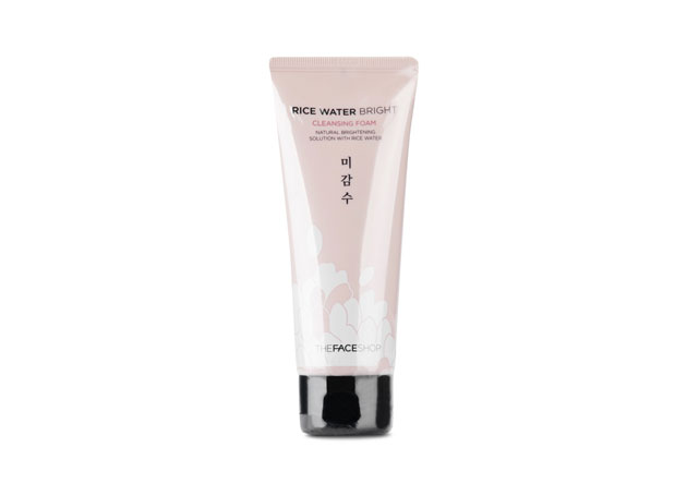 Mỹ phẩm Sữa rửa mặt gạo TheFaceShop Rice Water Bright Cleansing Foam Sữa rửa mặt gạo TheFaceShop Rice Water Bright Cleansing Foam