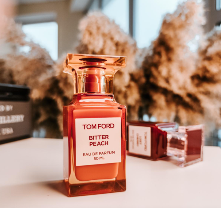 Nước hoa lớn Tom Ford Bitter Peach - Photo 3 Nước Hoa Tom Ford Bitter Peach - Photo 3