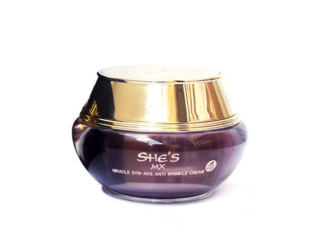 Mỹ phẩm Kem chống nhăn tinh chất Nọc Rắn Lisange Miracle Syn-Ake Anti Wrinkle Cream Kem chống nhăn tinh chất Nọc Rắn Lisange Miracle Syn-Ake Anti Wrinkle Cream