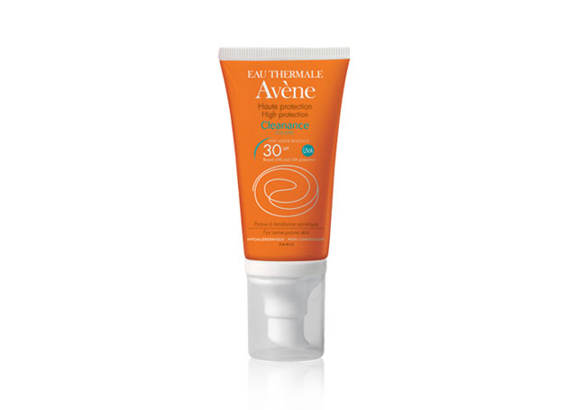Mỹ phẩm Kem chống nắng Avene High Protection Cleanance Sunscreen 30 Kem chống nắng Avene High Protection Cleanance Sunscreen 30