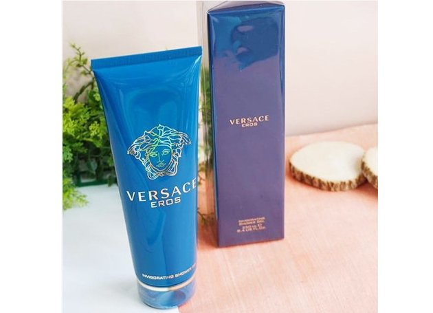 Mỹ phẩm Versace Eros Shower Gel - Photo 4 Versace Eros Shower Gel - Photo 4