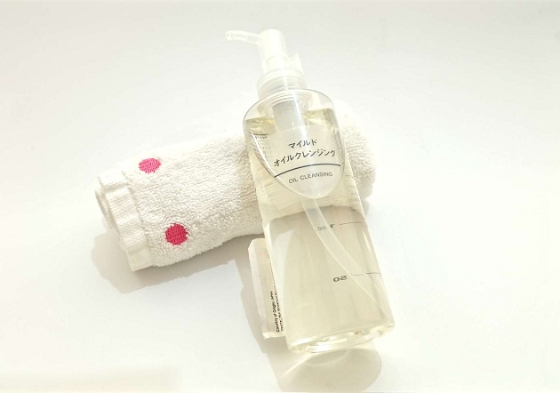 Mỹ phẩm Dầu tẩy trang Muji Oil Cleansing - Photo 4 Mỹ phẩm Dầu tẩy trang Muji Oil Cleansing - Photo 4