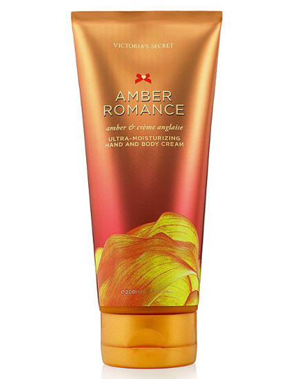 Mỹ phẩm Dưỡng thể Victoria Secret Amber Romance Body Lotion - Photo 5 Dưỡng thể Victoria Secret Amber Romance Body Lotion - Photo 5