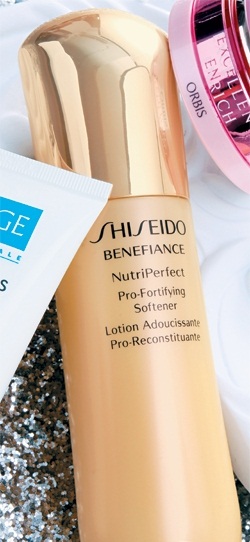 Mỹ phẩm Nước cân bằng tái tạo làn da tuổi trung niên Shiseido Benefiance NutriPerfect Pro-Fortifying Softener - Photo 4 Nước cân bằng tái tạo làn da tuổi trung niên Shiseido Benefiance NutriPerfect Pro-Fortifying Softener - Photo 4