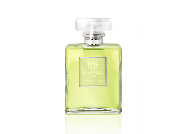 Nước hoa Chanel No.19 Poudre Nước hoa Chanel No.19 Poudre