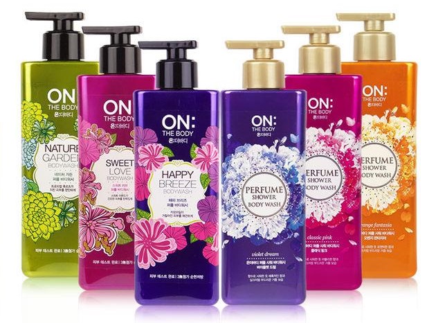 Mỹ phẩm Sữa tắm On The Body Perfume Shower Body Wash Sữa tắm On The Body Perfume Shower Body Wash