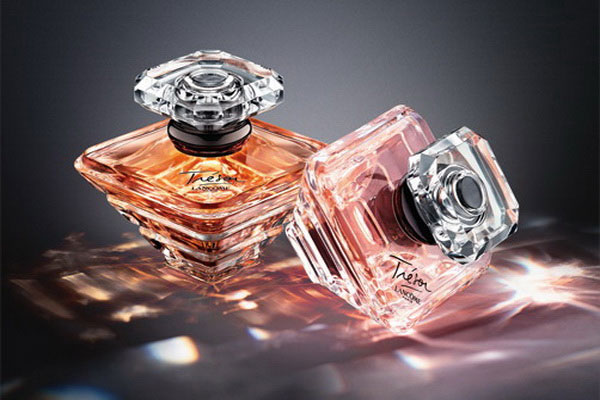 Nước hoa Tresor Eau de Parfum Lumineuse - Photo 5 Nước hoa Lancome Tresor Eau de Parfum Lumineuse - Photo 5