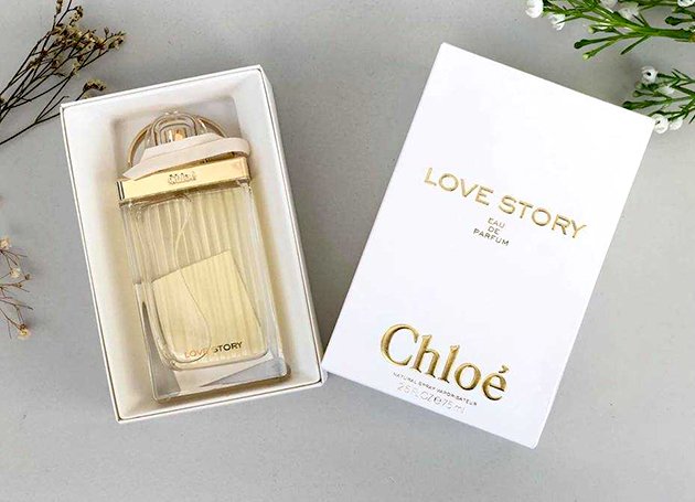 CHLOE - Love Story