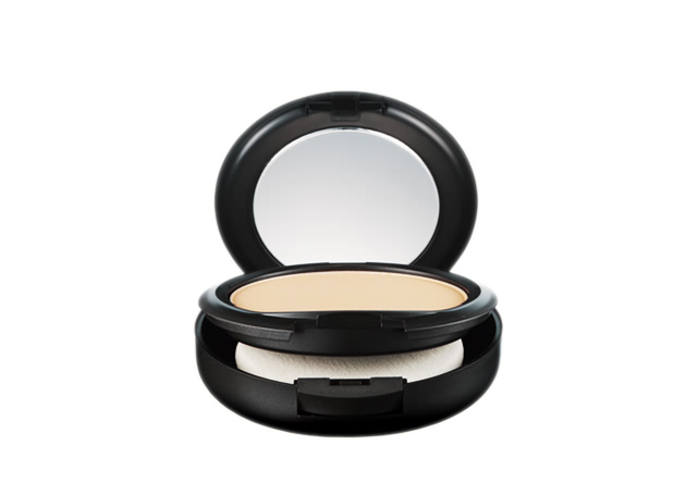 Phấn nền MAC Studio Fix Powder Plus Foundation