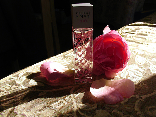 Nước hoa Gucci Envy Me - Photo 4 Gucci Envy Me - Photo 4
