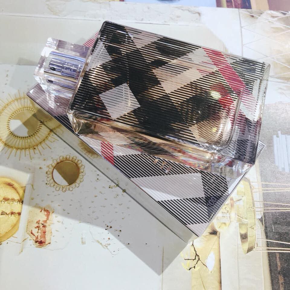 Nước hoa lớn Burberry Brit For Her - Photo 6 nước hoa Burberry Brit Eau De Parfum - Photo 6
