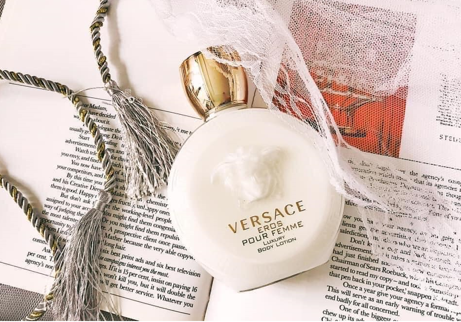 Mỹ phẩm Dưỡng Thể Toàn Thân Versace Eros Pour Femme - Photo 6 Dưỡng Thể Toàn Thân Versace Eros Pour Femme - Photo 6