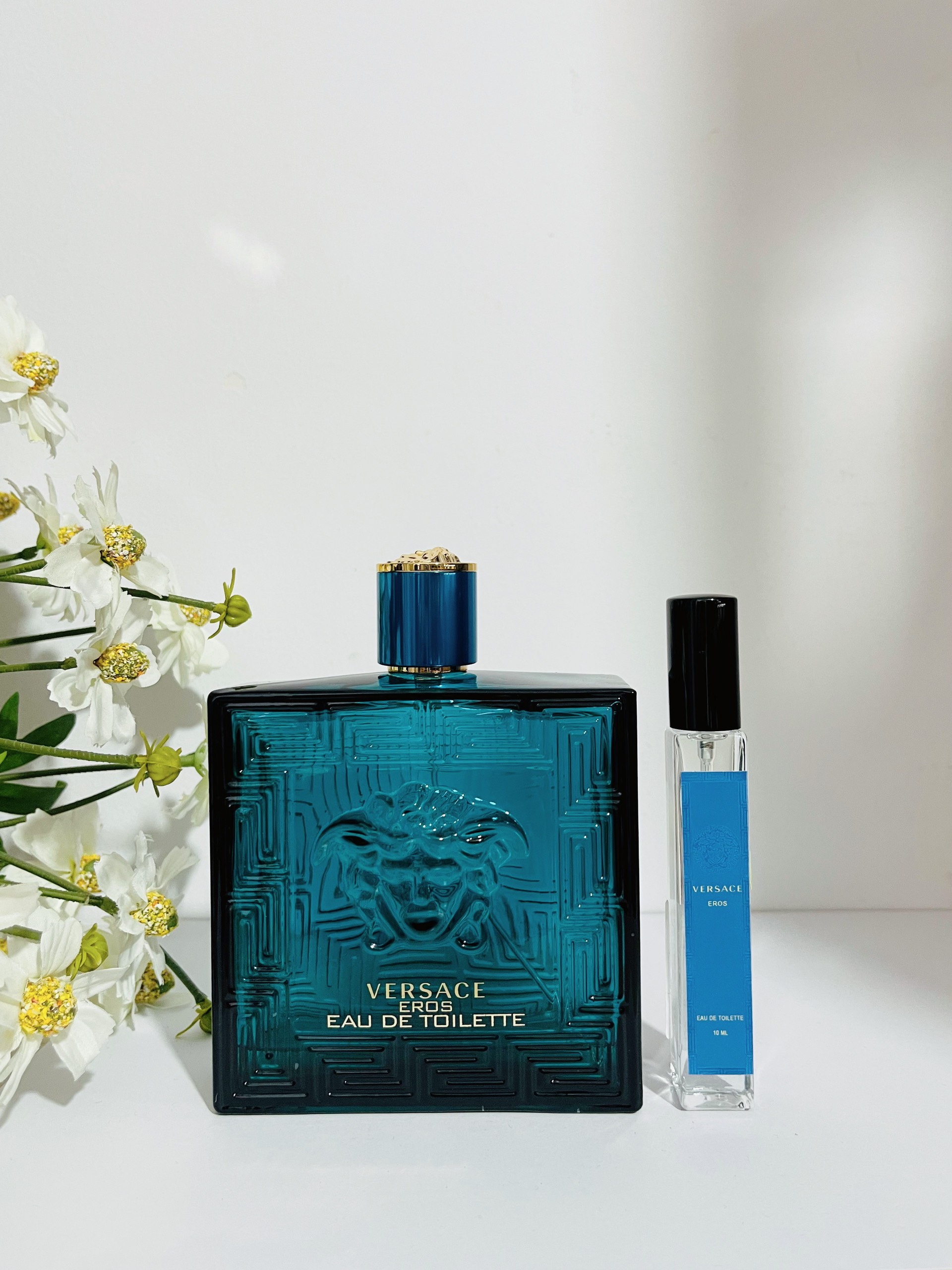 Nước hoa lớn Versace Eros Eau de Toilette - Photo 3 Nước Hoa Versace Eros Eau de Toilette - Photo 3